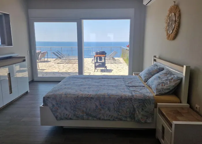 Holiday home Bubbles Kathisma View Lefkada *